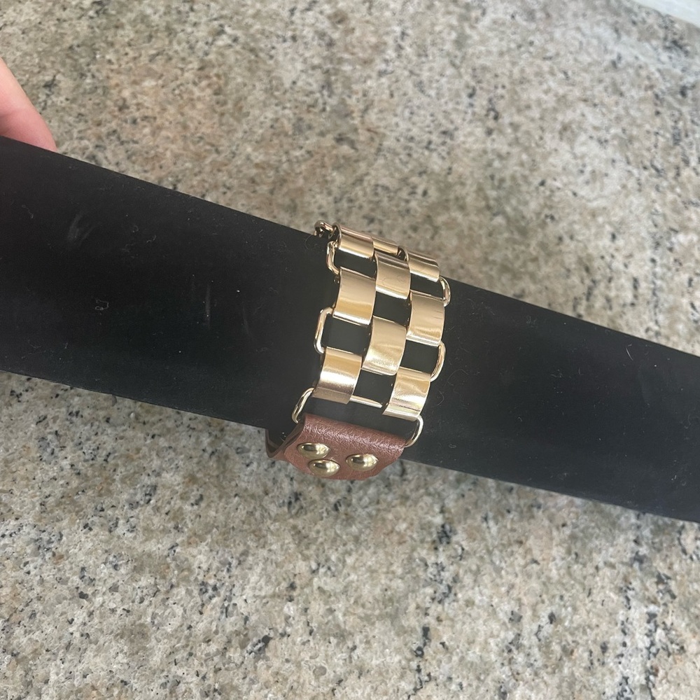 Gold Chain/Brown Leather bracelet